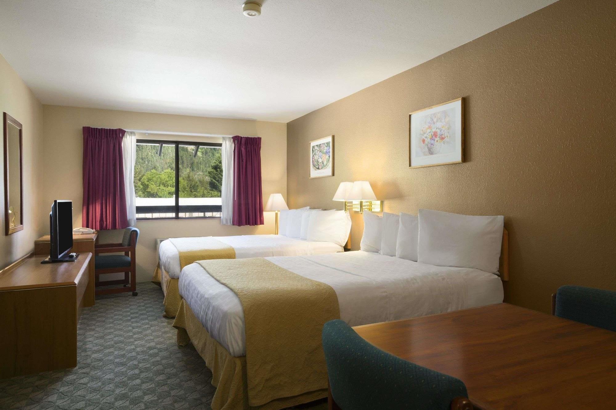Howard Johnson By Wyndham Leavenworth Exterior foto